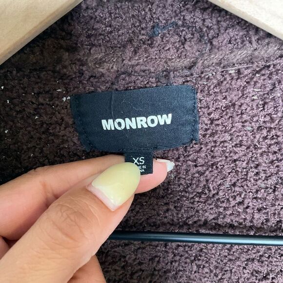 Monrow Plush Sweater Robe - Picture 8 of 11